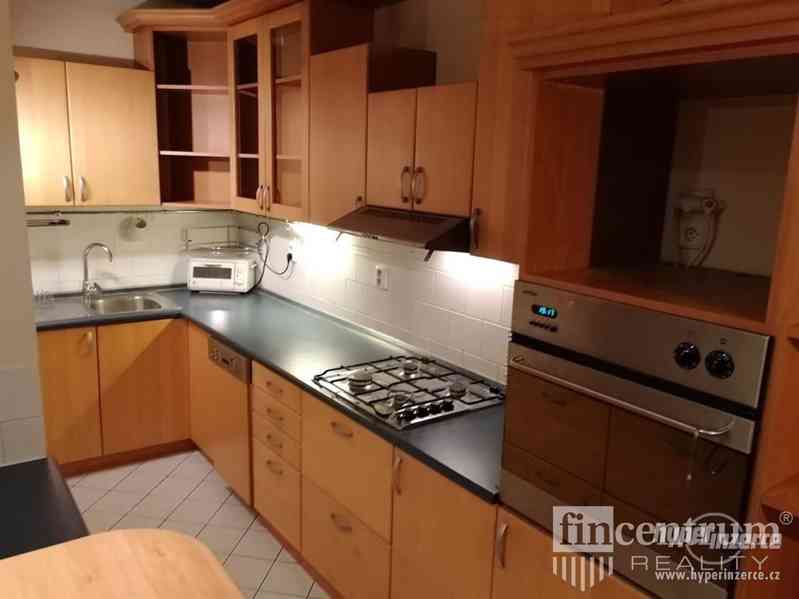 Pronájem bytu 3+kk 75 m2 Toruňská, Praha Bohnice