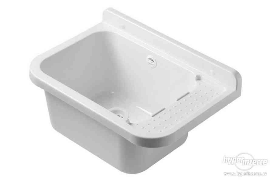 Technický plastový dřez 50 cm x 34 cm x 21 cm. (šedy, bíly)